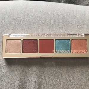 Natasha Denona Holiday